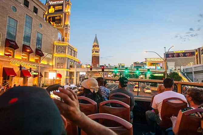 Big Bus Las Vegas Open Top Night Tour