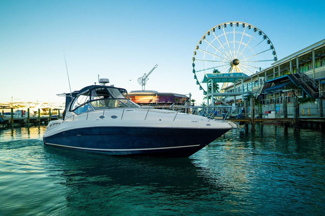 Miami: 2 Hour Private Yacht Cruise